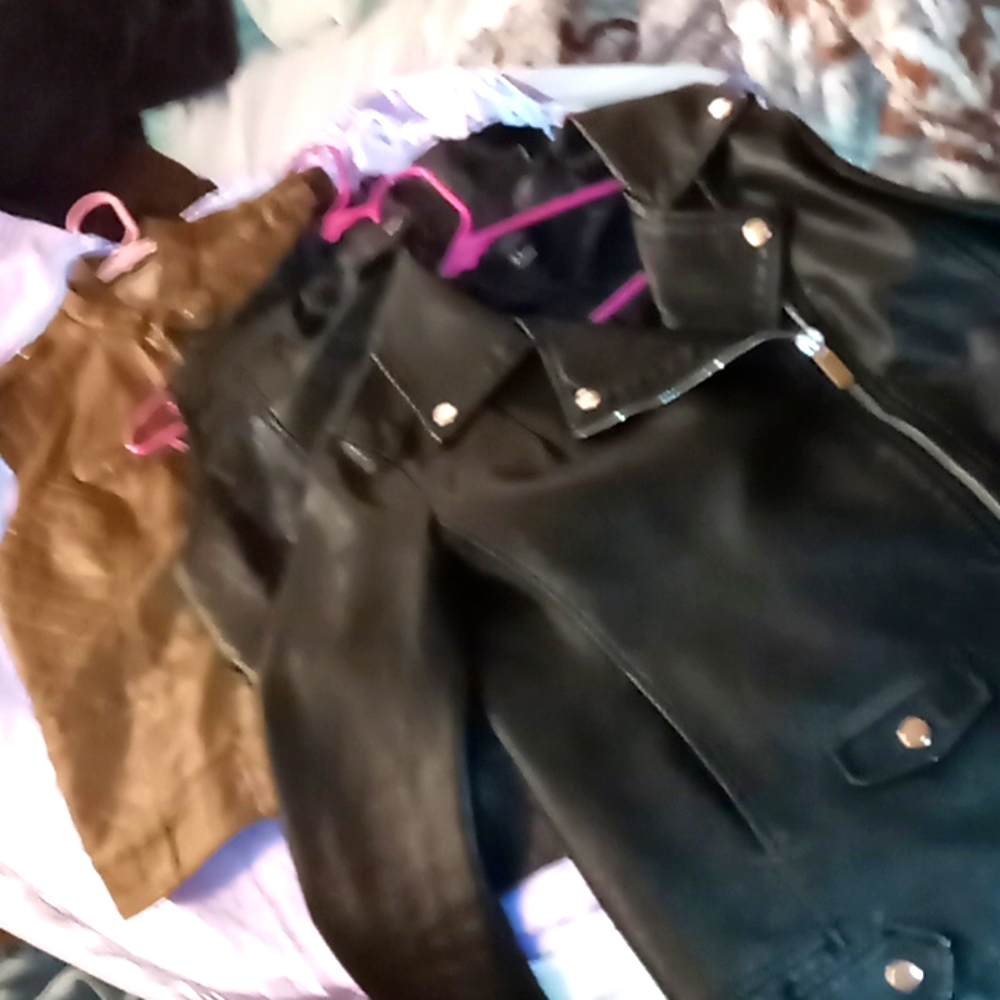 2 leather vests & 1 leather jacket